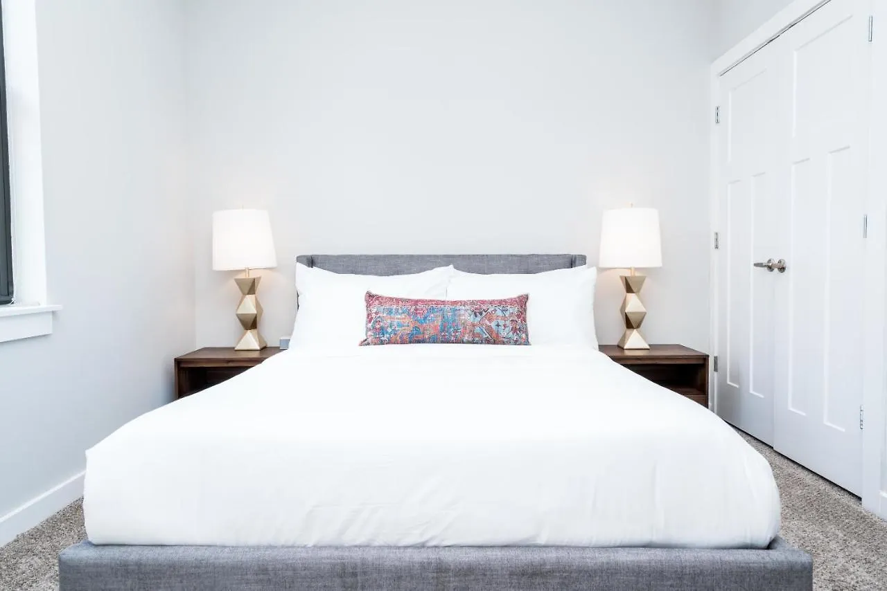 Apartamento Cozysuites Music Row Elegant 1Br W Free Parking #06 Nashville Estados Unidos da América