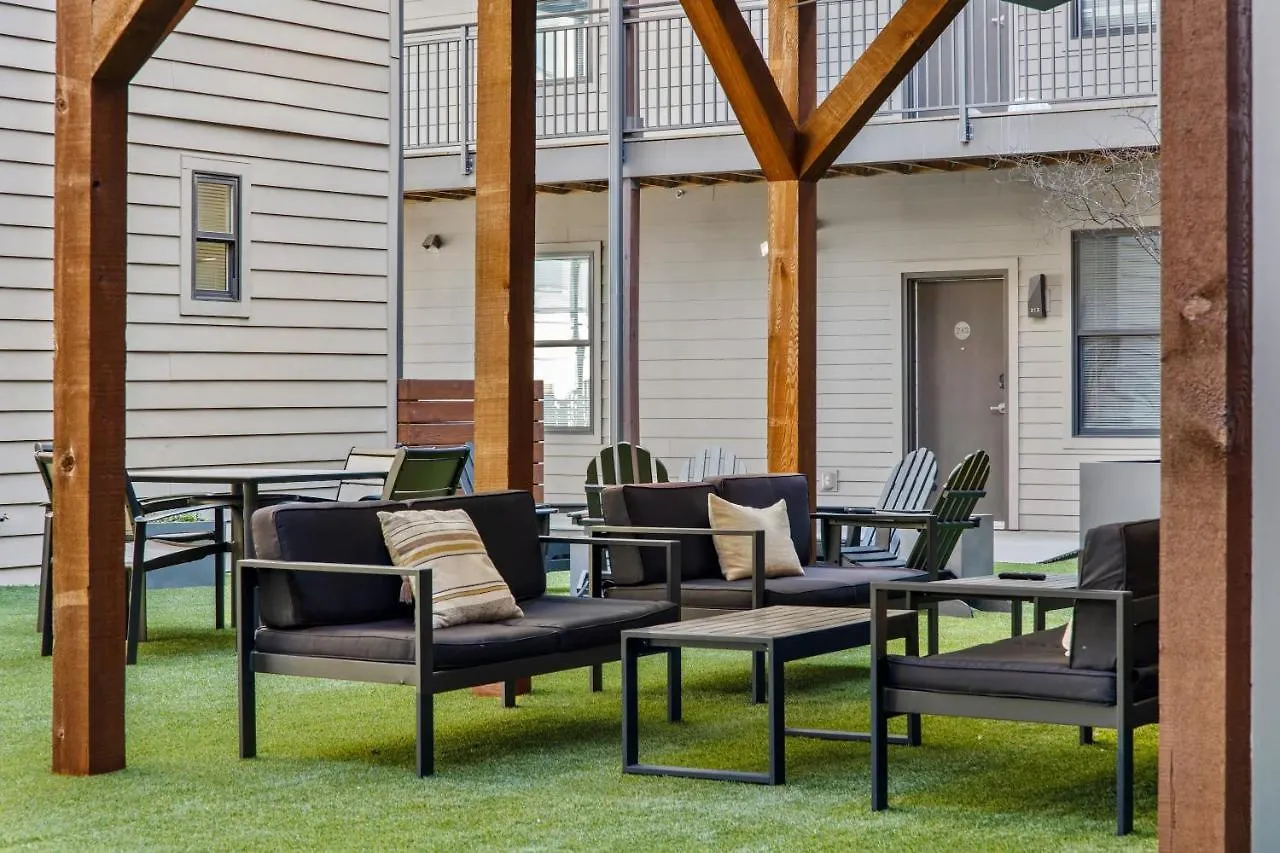 Cozysuites Music Row Elegant 1Br W Free Parking #06 Nashville 0*,  Estados Unidos da América