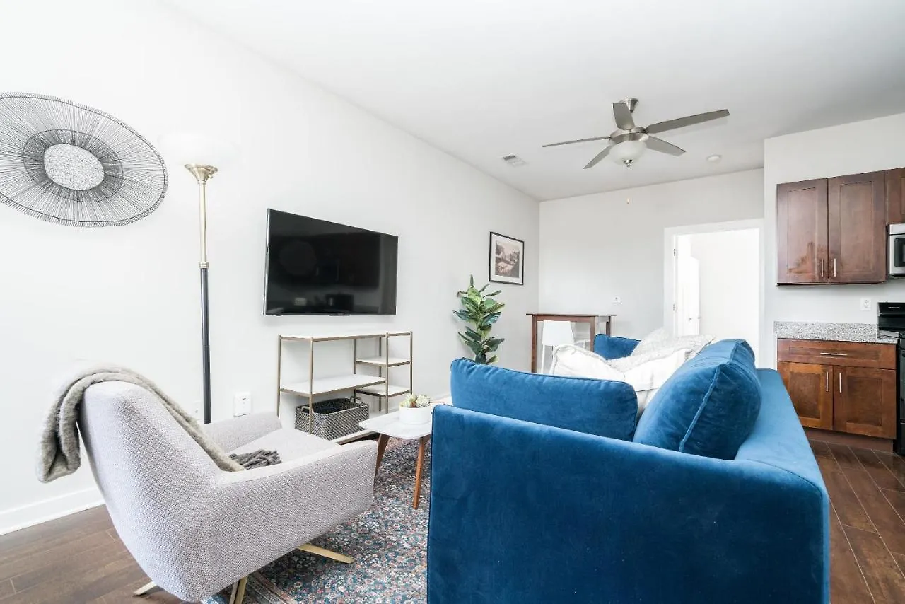 Cozysuites Music Row Elegant 1Br W Free Parking #06 Nashville 0*,  Estados Unidos da América